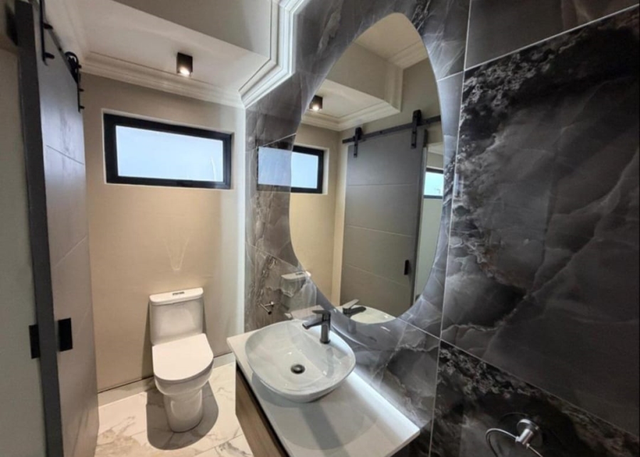 4 Bedroom Property for Sale in El Toro Park Northern Cape